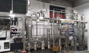 化工精馏实验装置：筛板精馏实验装置冷凝器不凝气故障分析